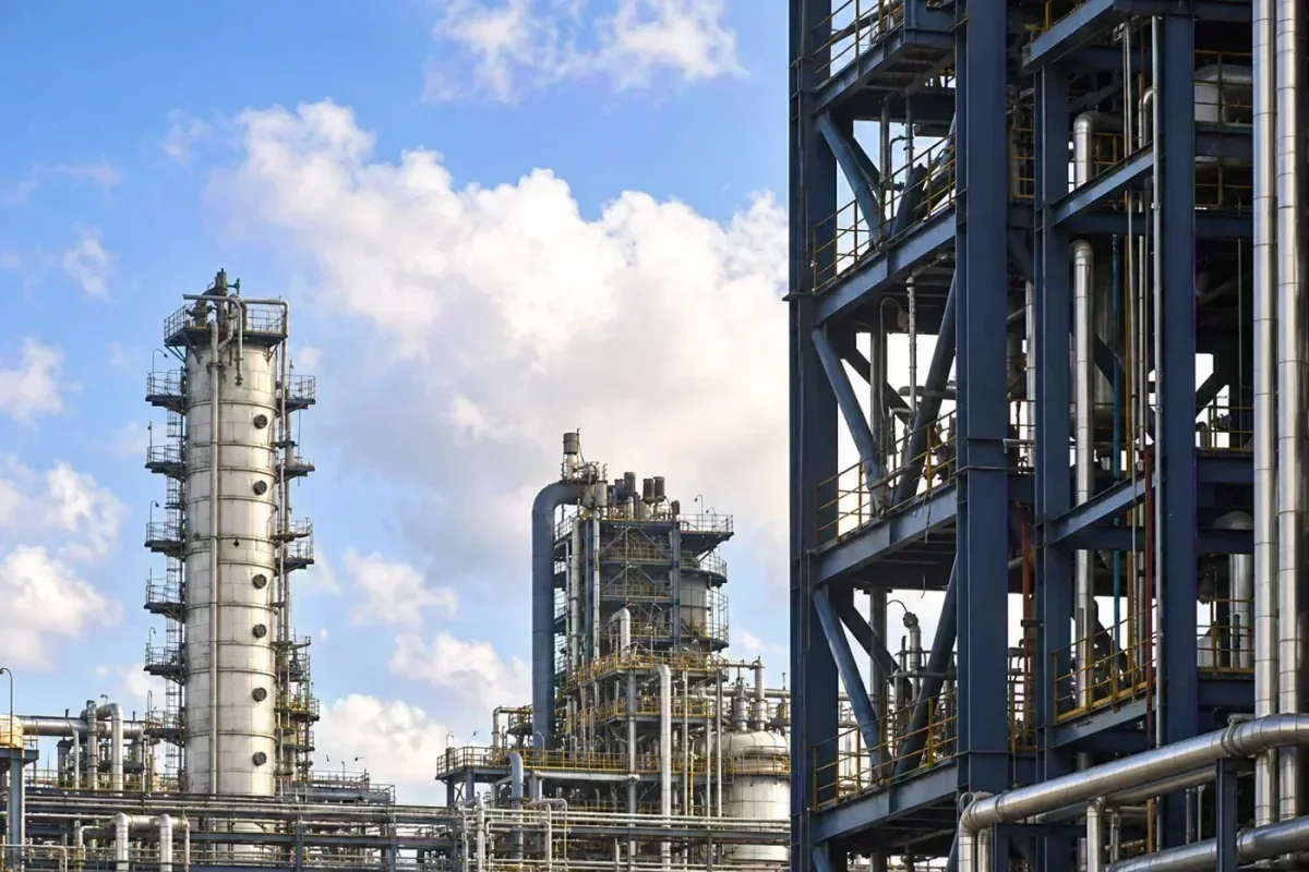 Ilustrasi sektor Oil & Gas
